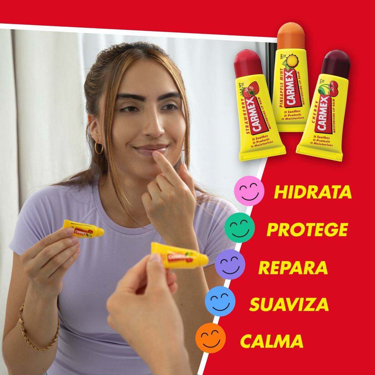 Baume à lèvres hydratant Carmex Triplo SPF 15 présenté par une femme, mettant en avant ses bienfaits sur une maquilleuse.