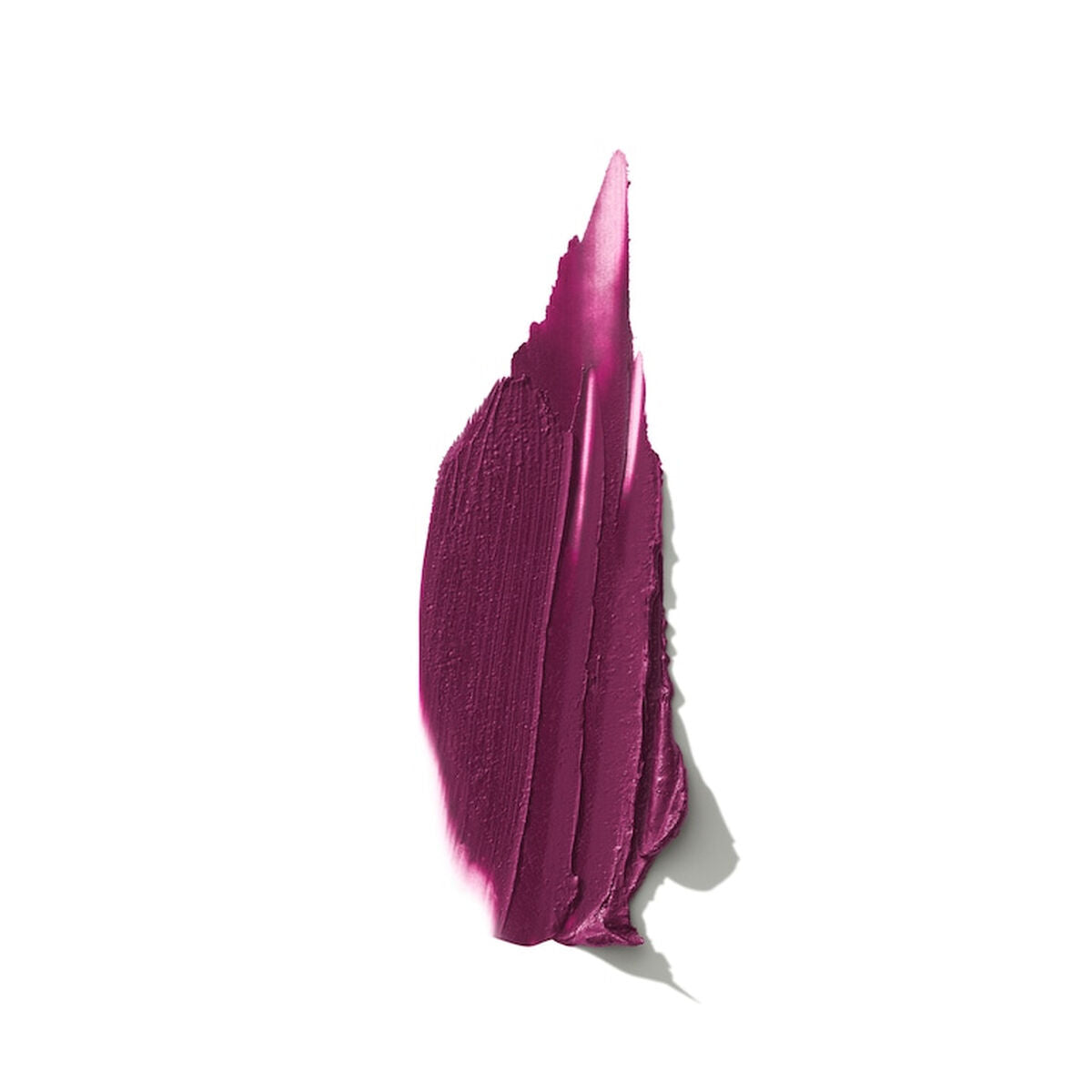 Lèvres teintées de rouge à lèvres Clinique POP LONGWEAR couleur prune sur fond blanc.