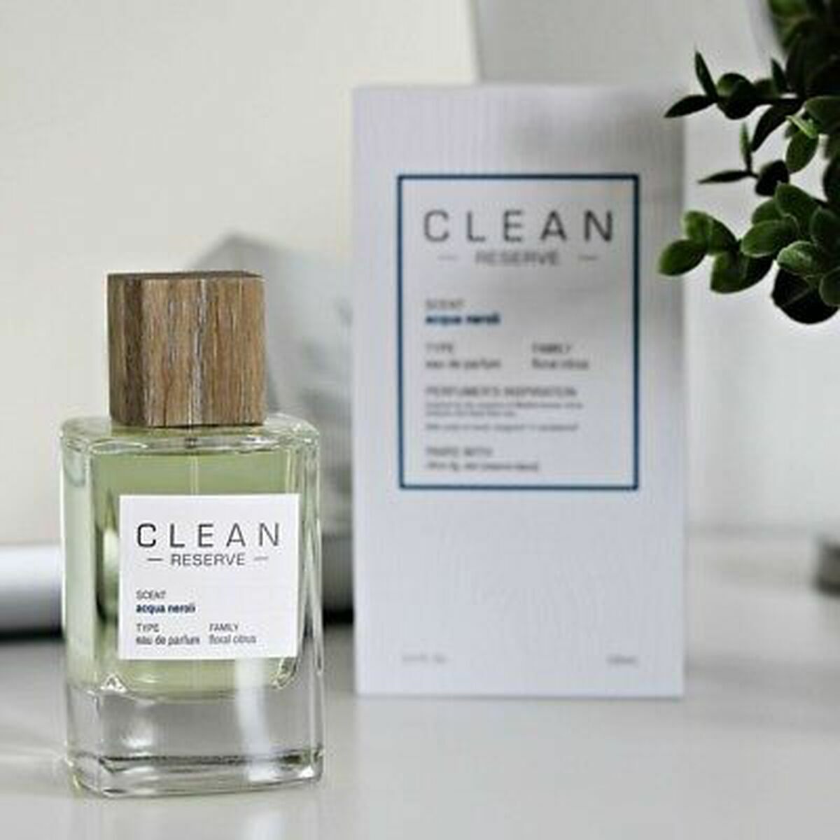 Parfum Unisexe Clean Acqua Neroli EDP 100 ml avec flacon élégant et packaging minimaliste.