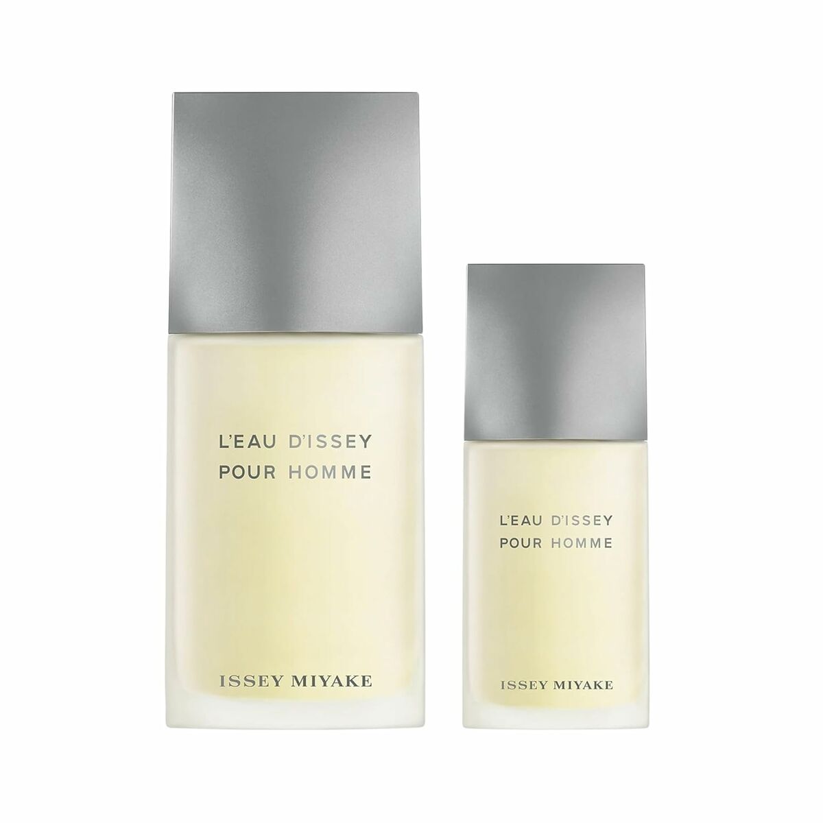 Set de Parfum Issey Miyake L'Eau d'Issey Pour Homme, comprenant deux flacons de 125 ml et 40 ml, élégant et moderne.