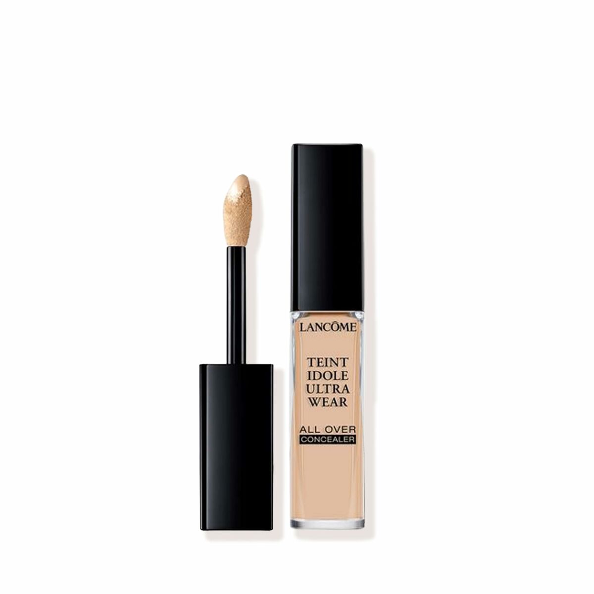 Lancôme Teint Idole Ultra Wear All Over Concealer packaging with applicator.