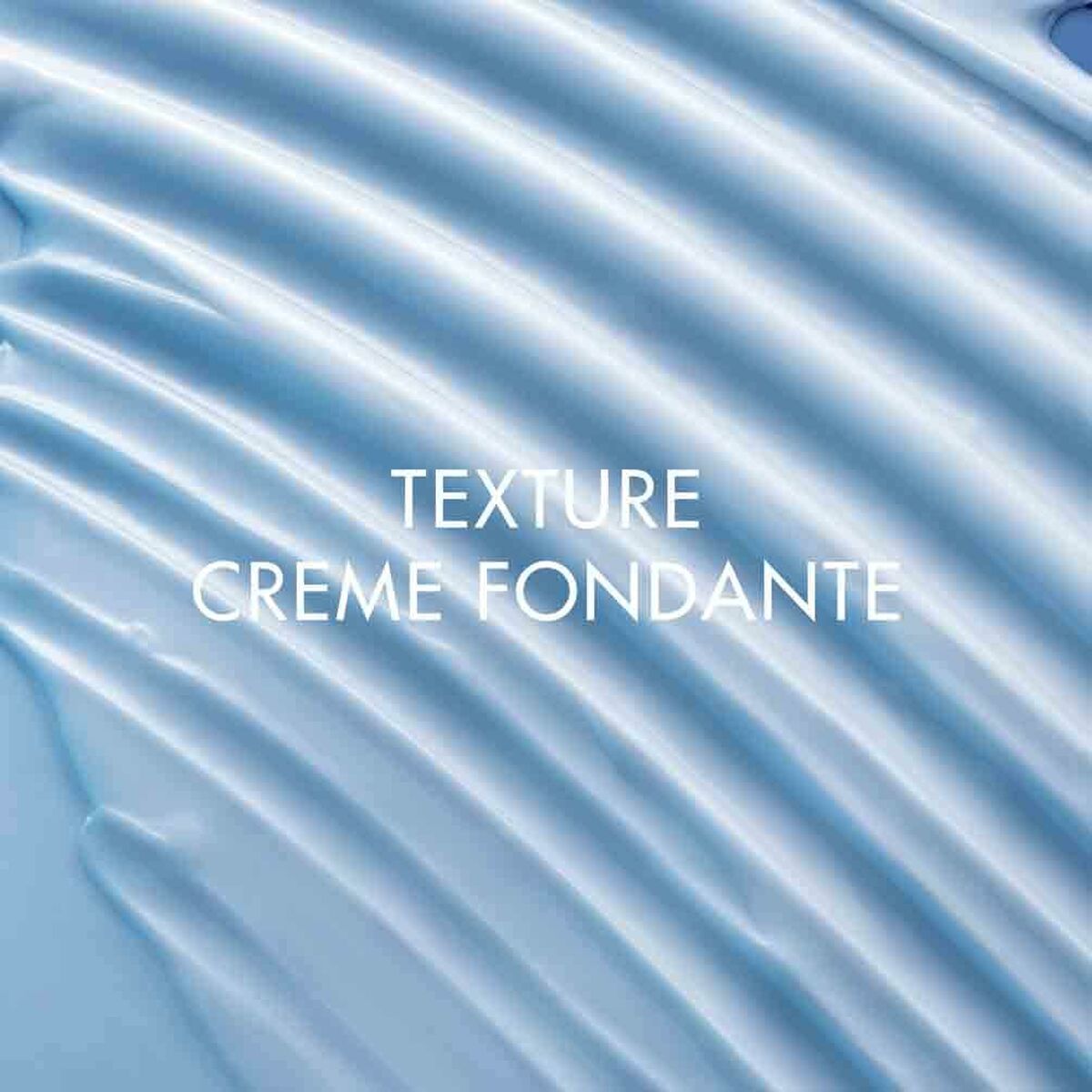 Close-up of the fondant cream texture showcasing its smooth, blue consistency.