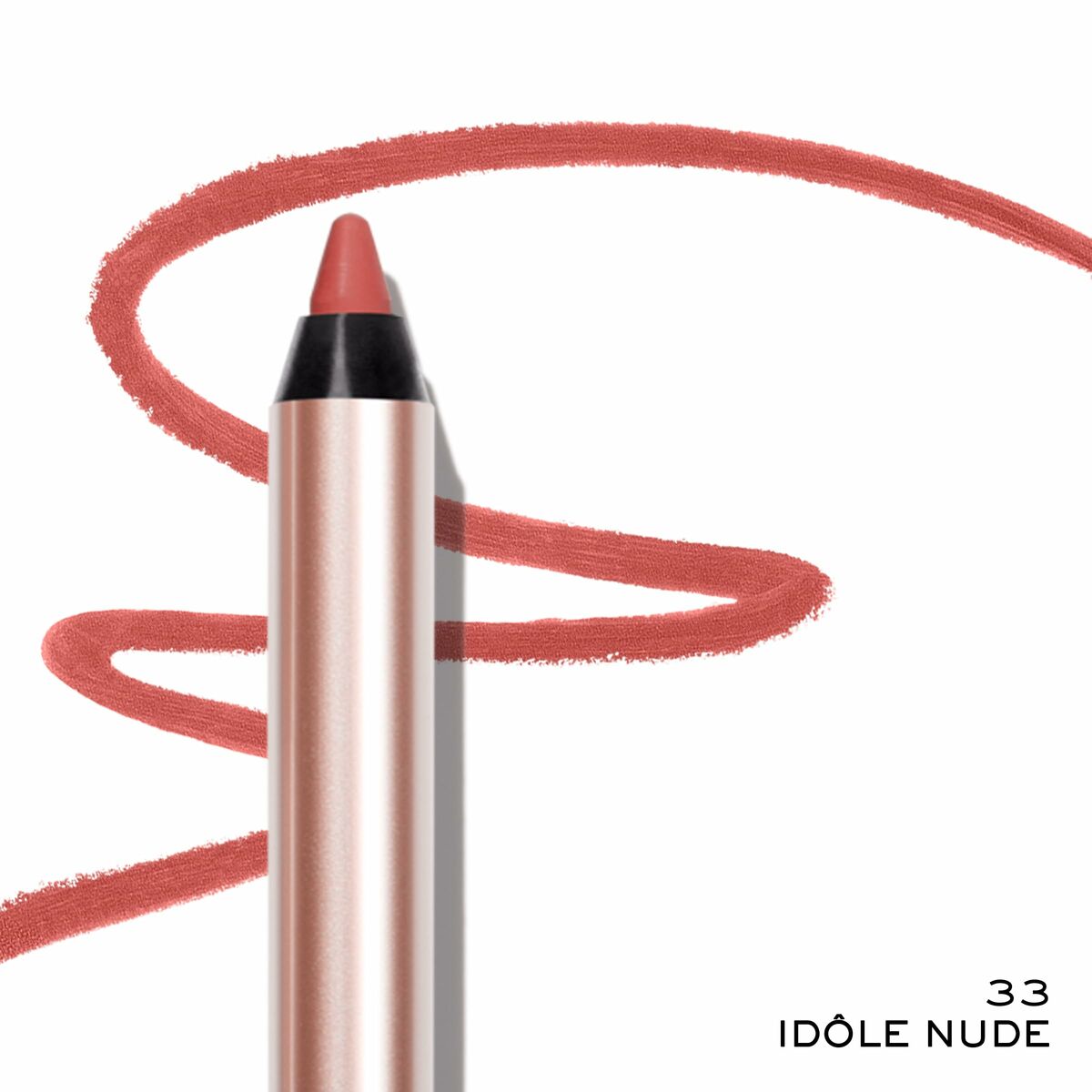 Rouge à lèvres Lancôme LASH IDÔLE Nº 33 en format crayon avec une teinte nude, sur un fond blanc.