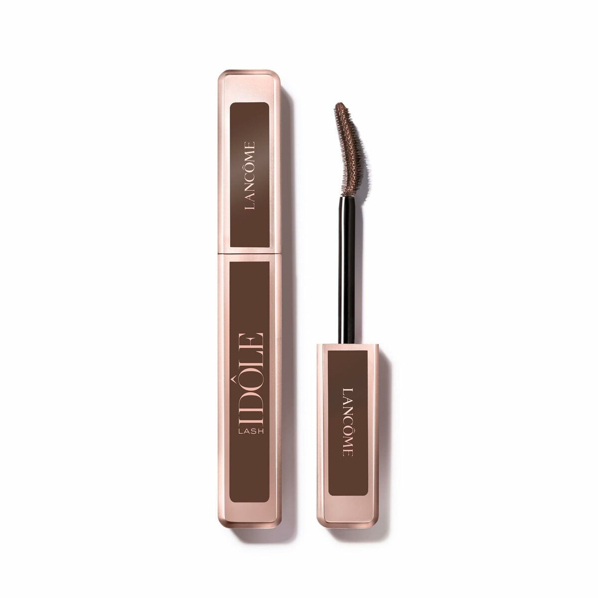 Lot Lancôme LASH IDÔLE in brown featuring a mascara wand for enhancing lash volume and appeal.