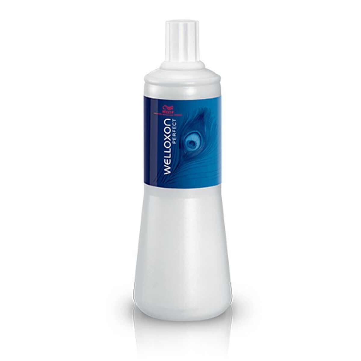 Bouteille de liquide Wella Color, Welloxon, pour un résultat de coloration professionnel et lumineux.