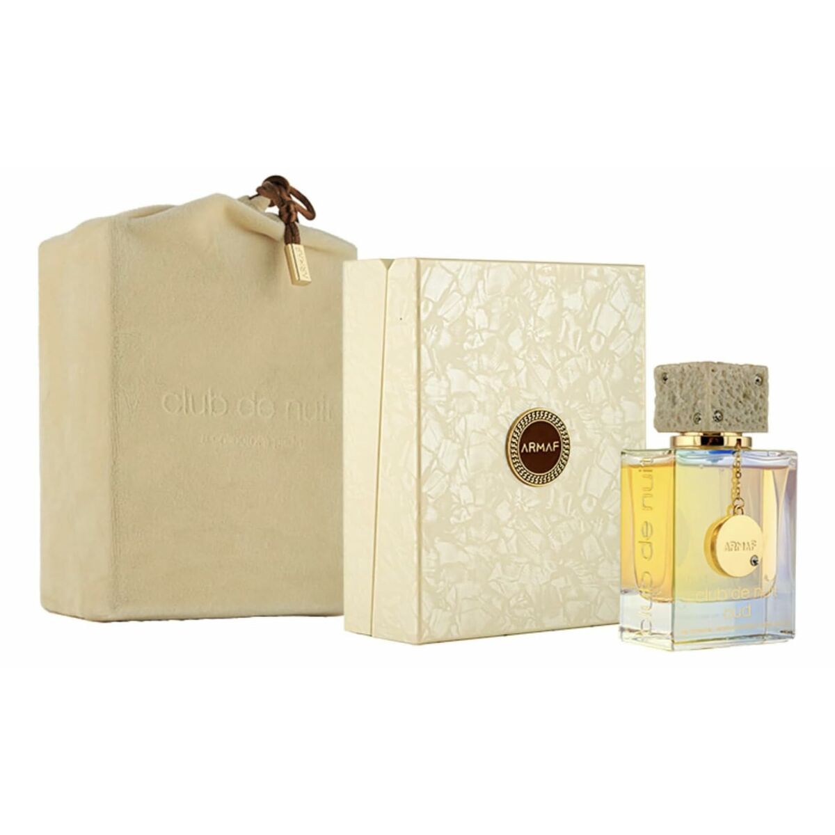 Parfum Femme Armaf Club de Nuit Oud avec emballage élégant et flacon distinctif.
