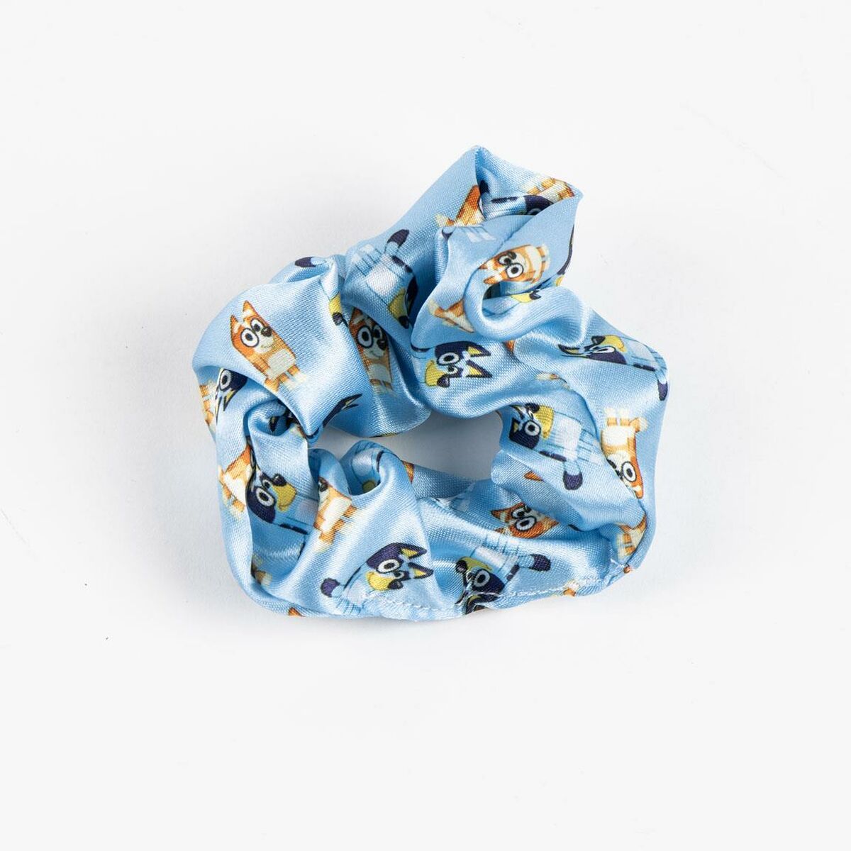 Bluey-themed blue hair scrunchie featuring cartoon characters, perfect for ages 3 and up.