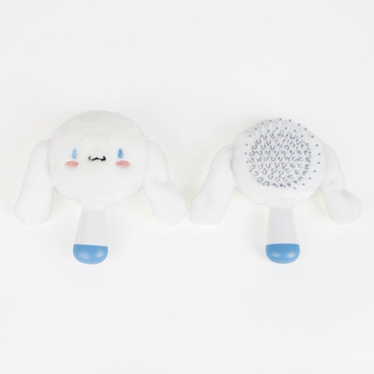 Brosse démêlante Hello Kitty bleu avec design mignon et doux, idéale pour le soin des cheveux.