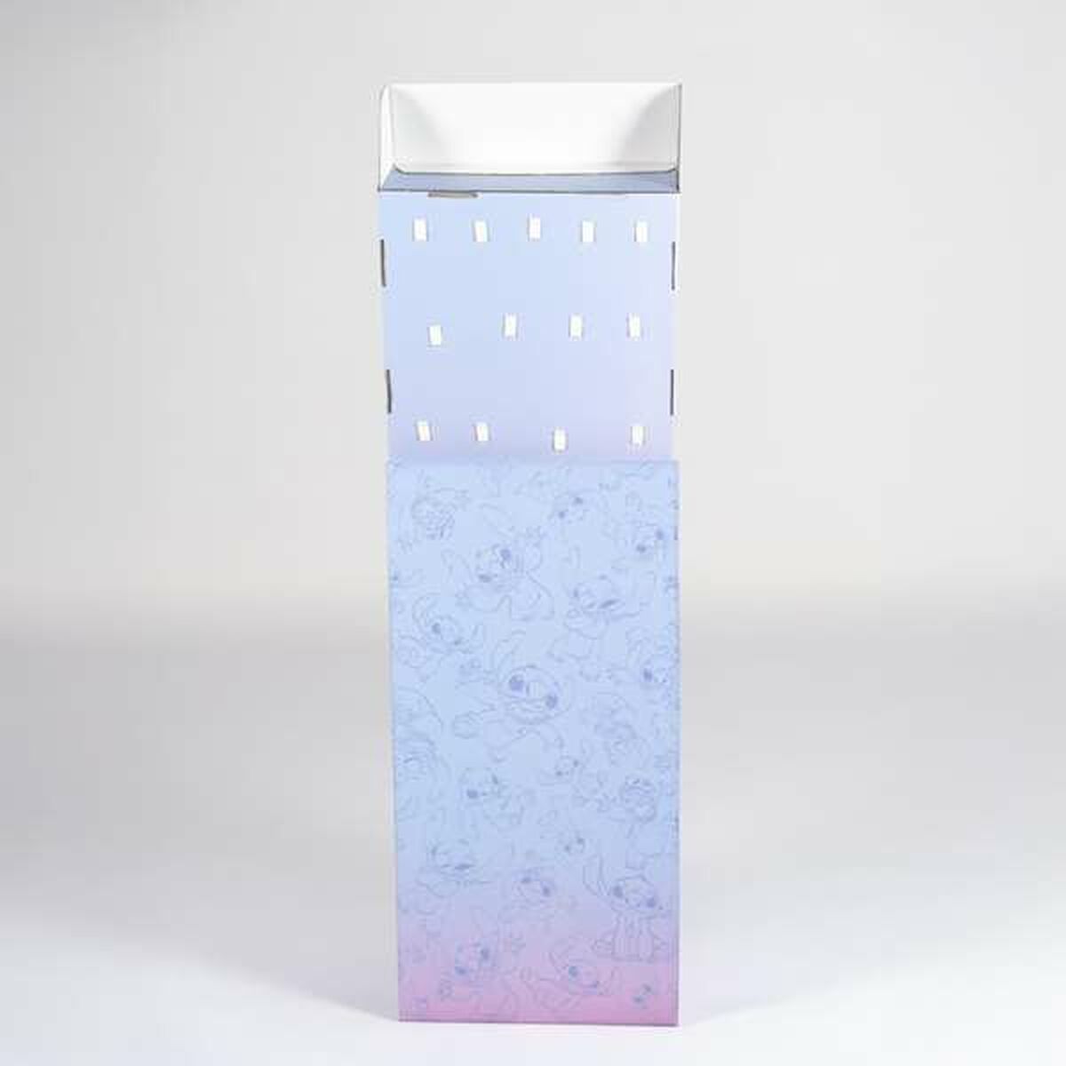 Packaging design with pastel colors and cartoon patterns, ideal for trendy hair accessories like Pinces à cheveux Stitch Bleu.