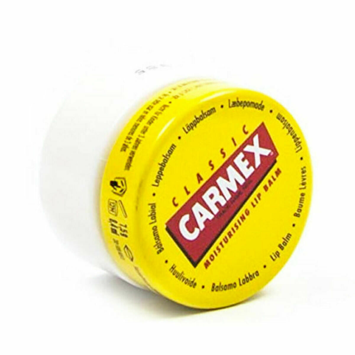 Carmex moisturizing lip balm in yellow packaging, 8 ml, designed for hydrating and protecting lips.